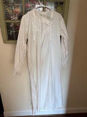 Lace White Nightgown